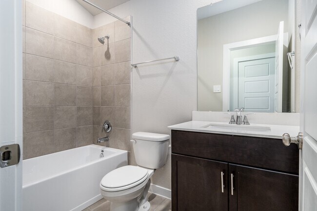 Building Photo - 17853 Stone Ter Ct