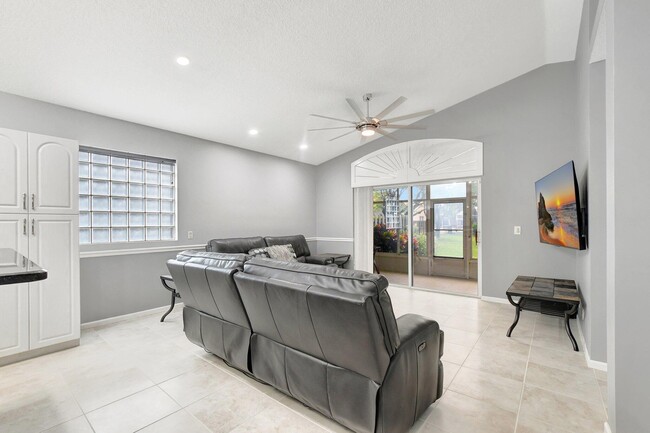 Building Photo - 9629 Cherry Blossom Ct