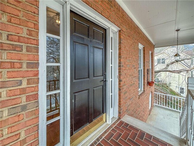 Building Photo - 4515 N Slope Cir