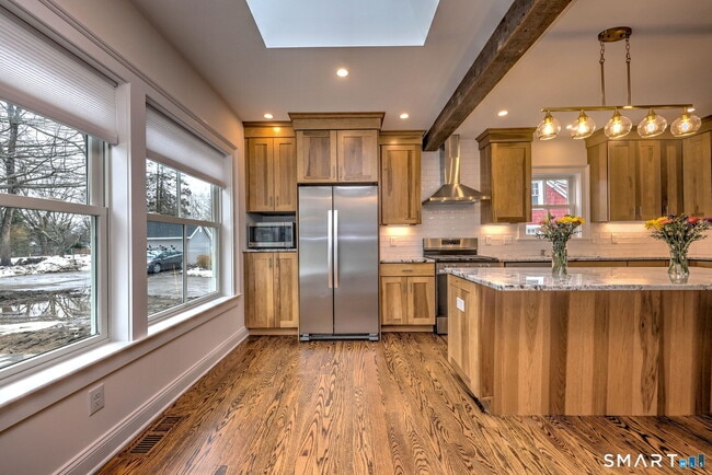 Building Photo - 75 Lafayette St