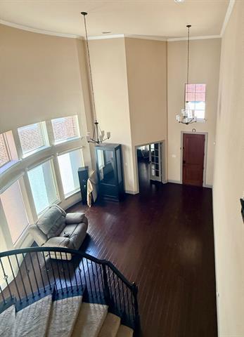 Building Photo - 811 Bandelier Ln