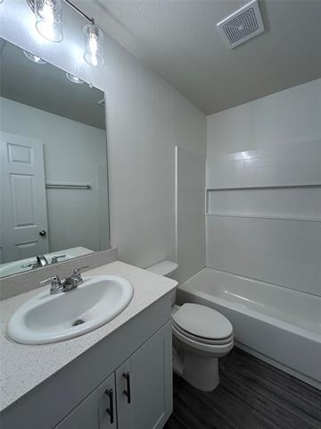 Building Photo - 4640 Greyberry Dr