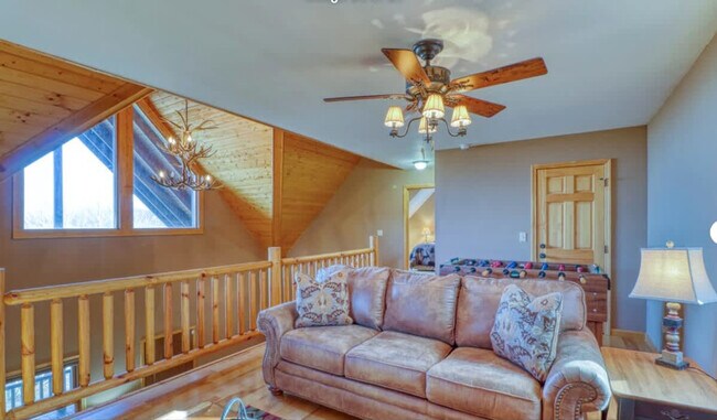 Building Photo - 277 Echo Ridge Rd