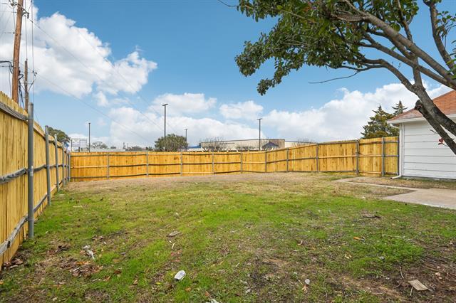 Building Photo - 1201 Cypress Dr