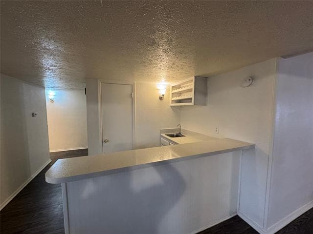 Building Photo - 2905 Woodlark Dr