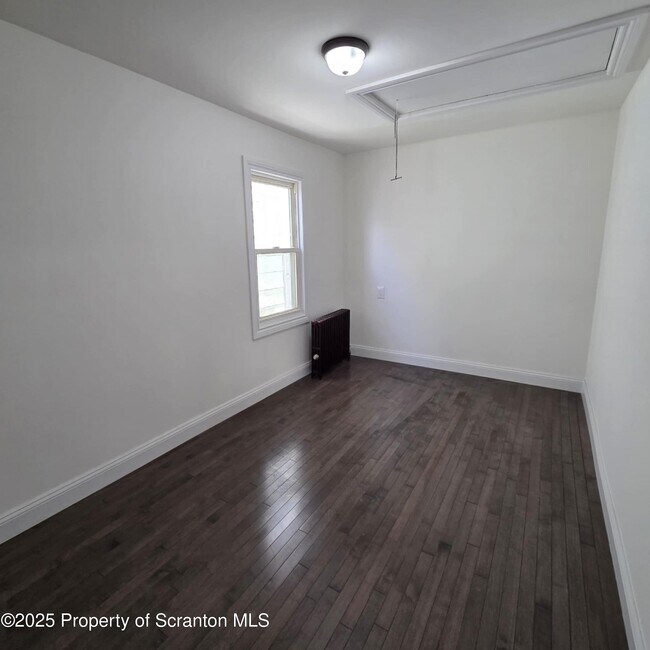 Building Photo - 1445 Hawthorne St