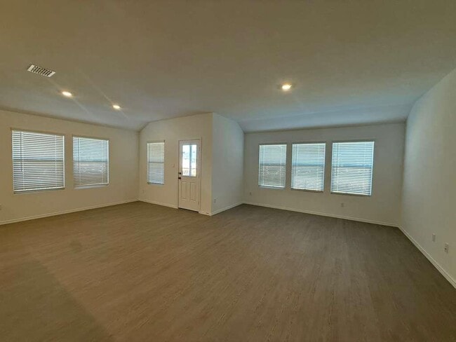 Building Photo - 18020 Lark Sparrow Dr