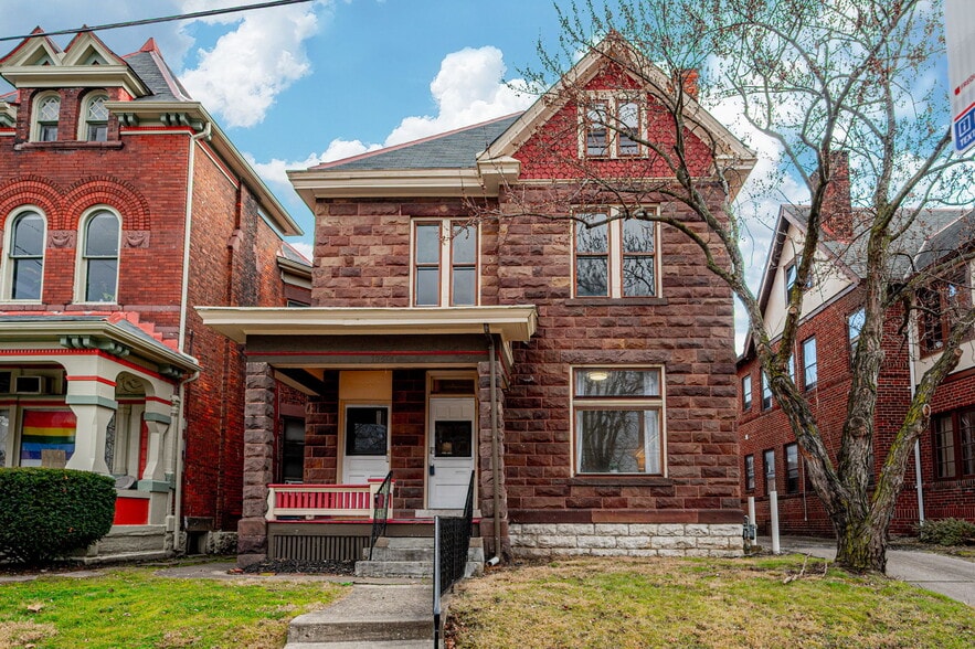 Front Exterior - 1256 Neil Ave