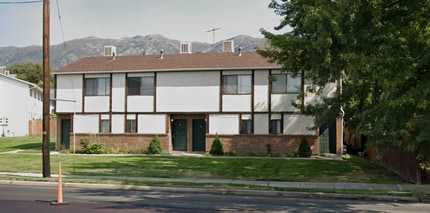 Building Photo - 460 E Elm St