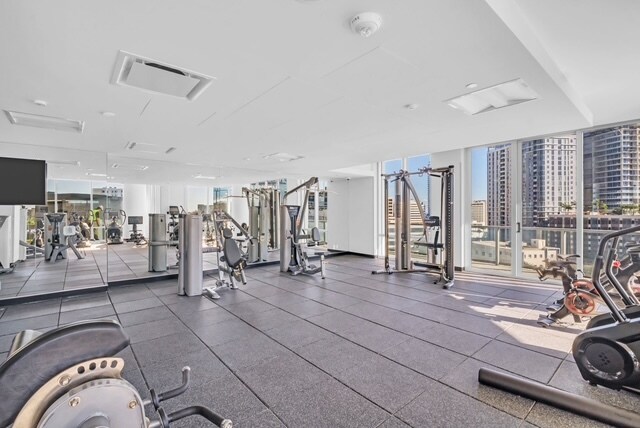 Building Photo - 400 Central Ave