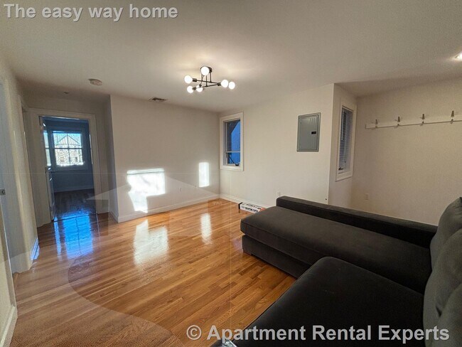 Building Photo - 1110 Massachusetts Ave