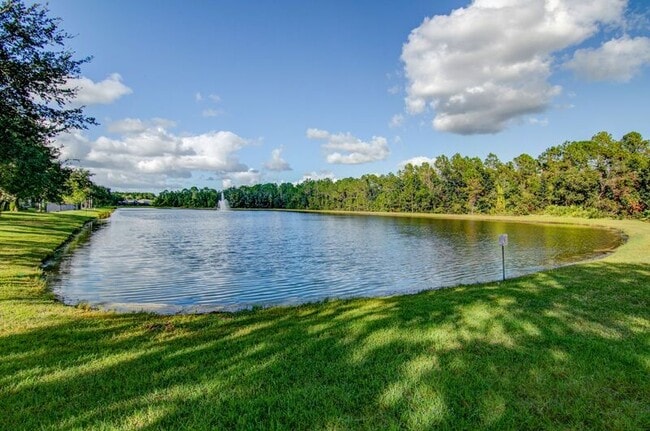 Building Photo - 9853 Portofino Dr