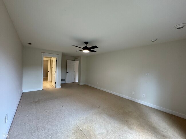 Building Photo - 8690 Jaffa Ct W Dr