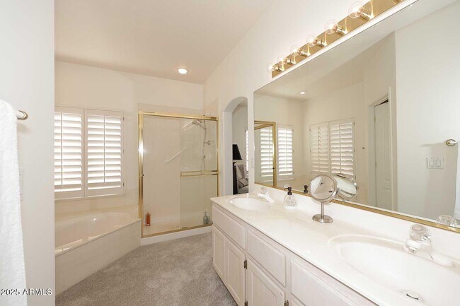 Building Photo - 18510 E Leather Ln