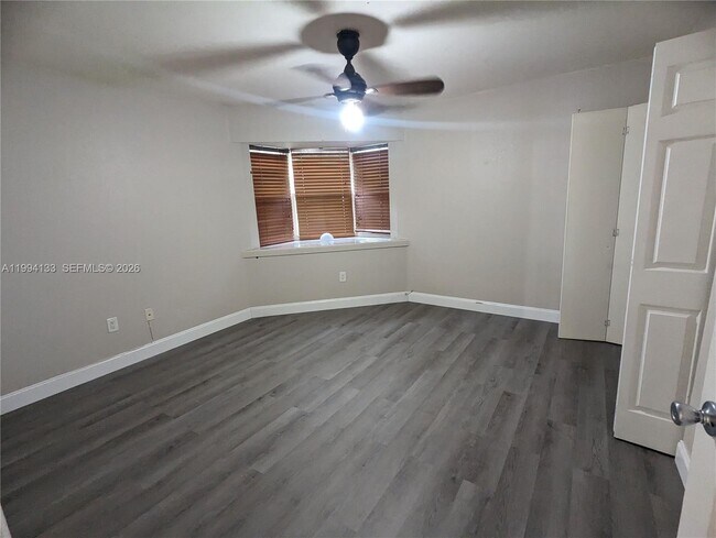 Building Photo - 10677 NW 45th St