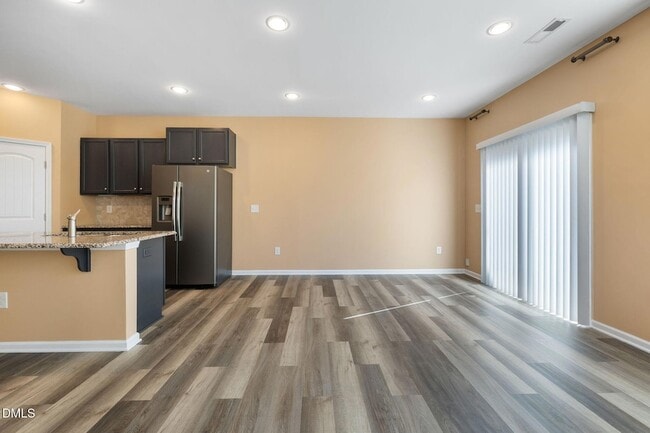 Building Photo - 7603 Weathered Oak Way