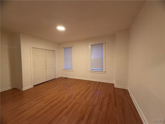 Building Photo - 1208 City St