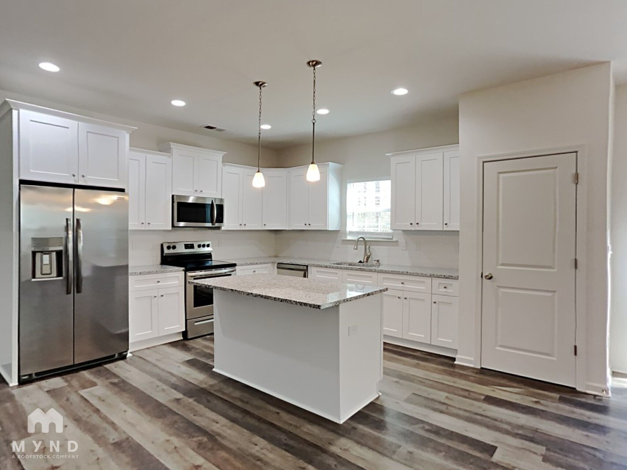 Building Photo - 1525 Allenbrook Dr