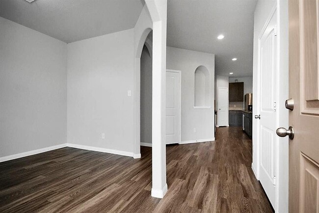 Building Photo - 24814 Puccini Pl