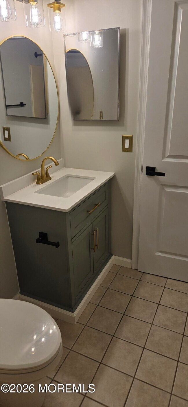 Building Photo - 3015 Lighthouse Ln