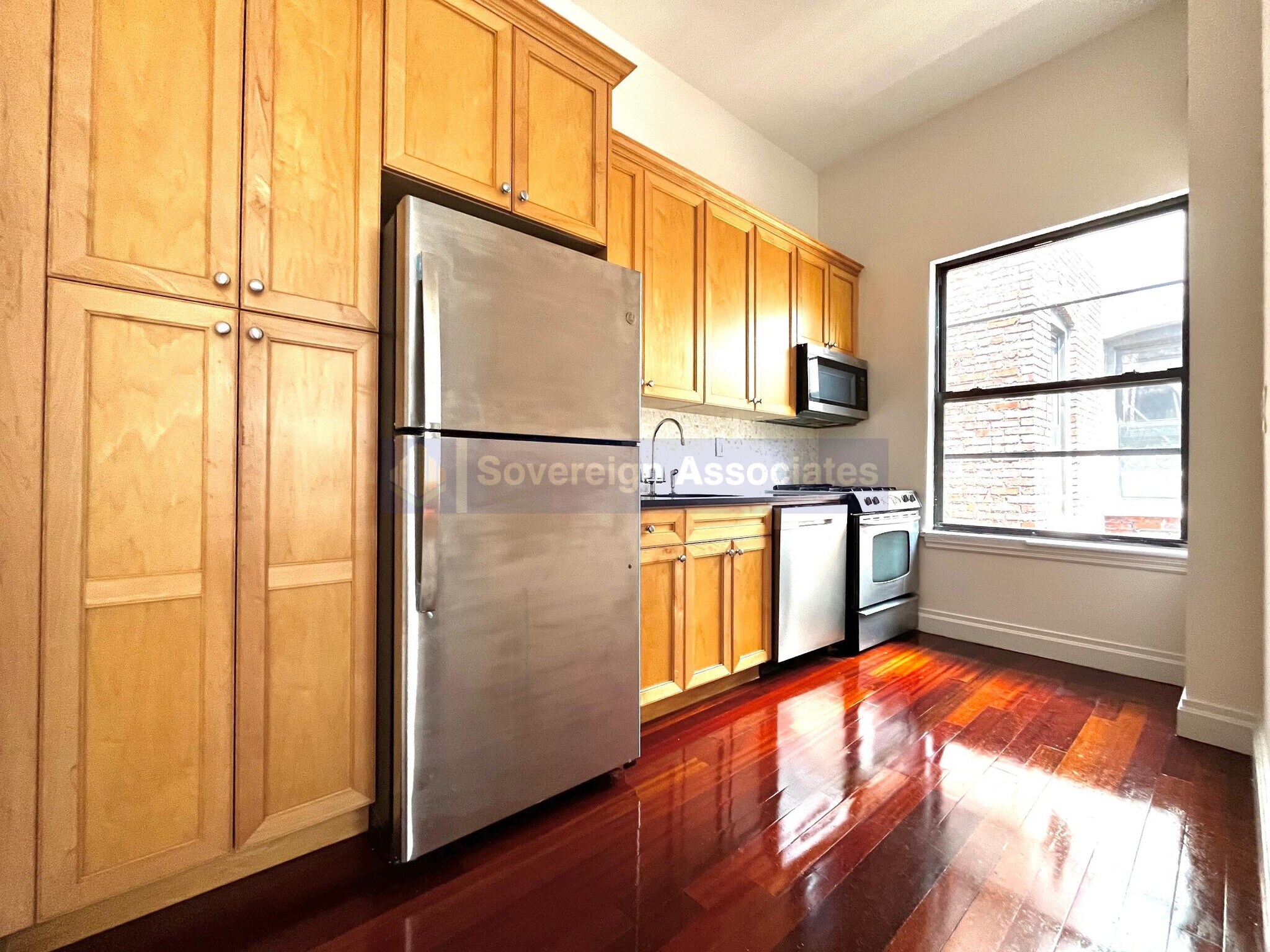 Building Photo - 611 W 137th St