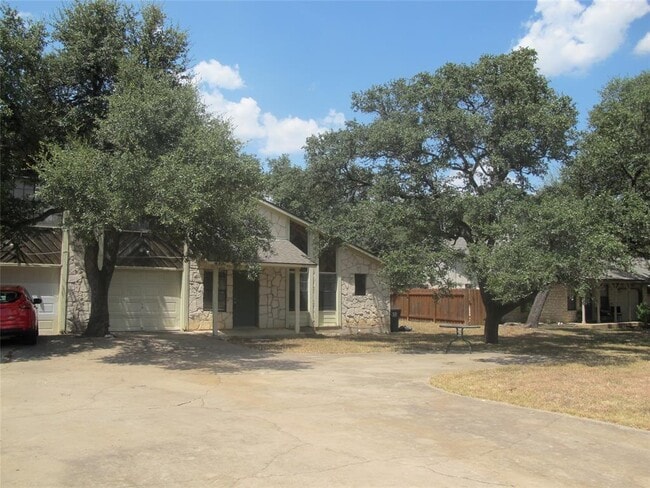 Building Photo - 509 Algerita Dr