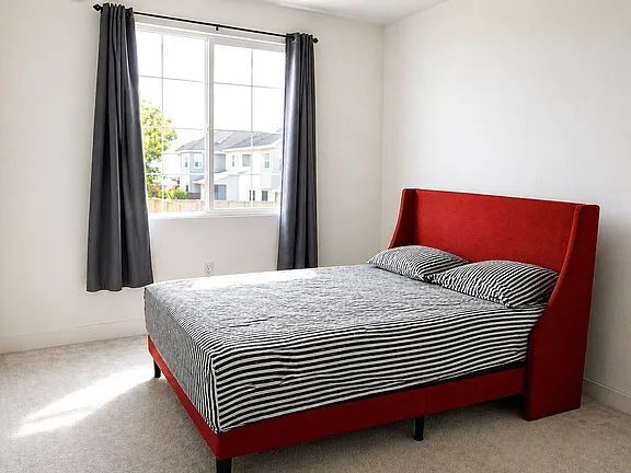 Building Photo - Welcome to this recently built 2024 home offering 1,977 sq ft of modern living space.