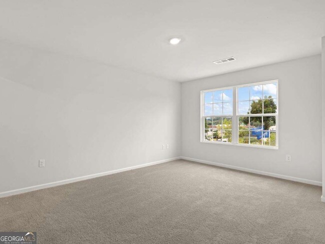 Building Photo - 5976 Skylar Dr