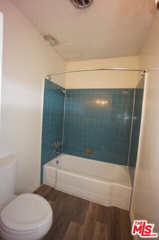 Building Photo - 11133 ROSE Ave