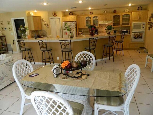 Building Photo - 19301 NW 10th St