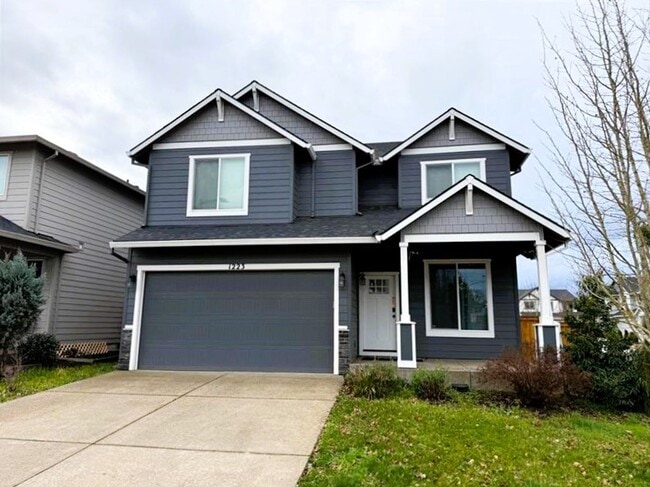 Building Photo - 1223 S 11th Pl