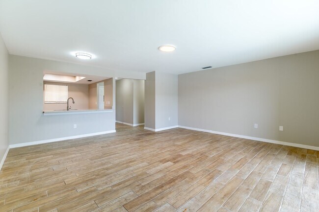 Building Photo - Newly Renovated, 2-Bed, 2-Bath, 2nd Floor Unfurnished Condo in Great Location