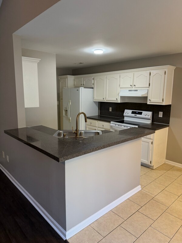 Building Photo - 124 Cove Landing