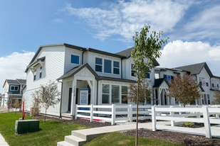 Building Photo - 11618 S Old Cedar Dr