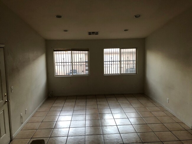 Building Photo - 1388 Hassell Ave