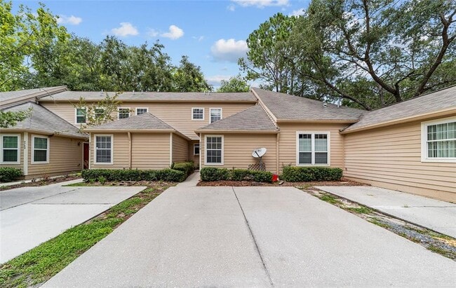Building Photo - 9778 SW 52 Ln