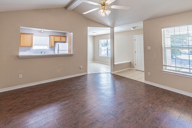 Building Photo - Available August 2026! 3 Bedroom 3 Bathroom Duplex with Fenced Yard!