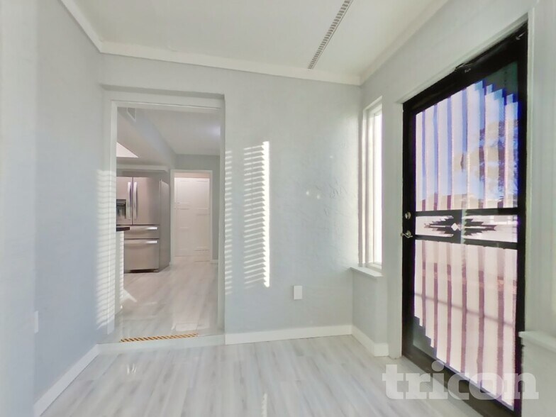 Building Photo - 6210 E Minton Pl