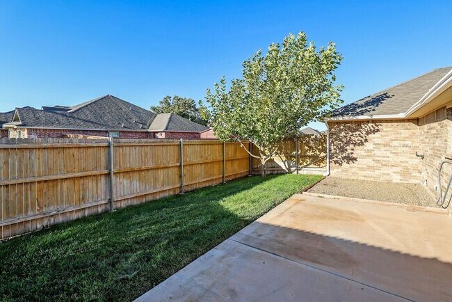 Building Photo - 8300 Irvington Ct