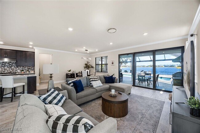 Building Photo - 6767 Pennyroyal Dr