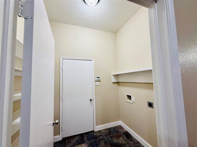 Building Photo - 707 S Highland Dr
