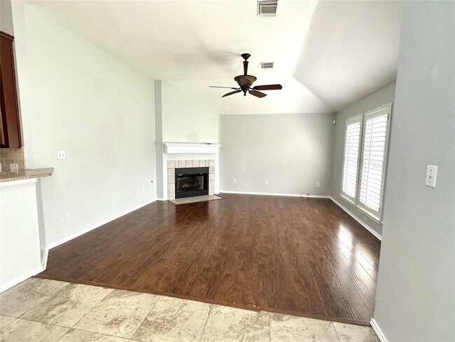 Building Photo - 14901 Babbling Brook Dr