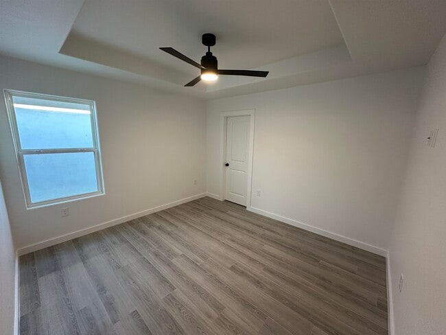 Building Photo - 8218 Casa Verde Rd