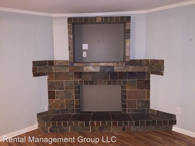 Building Photo - 5 br, 4 bath House - 633 Shades Crest Road