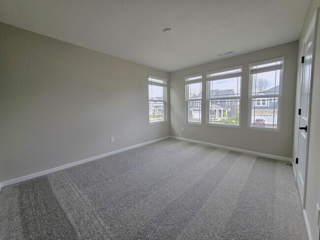 Building Photo - 8604 Apricot Wy