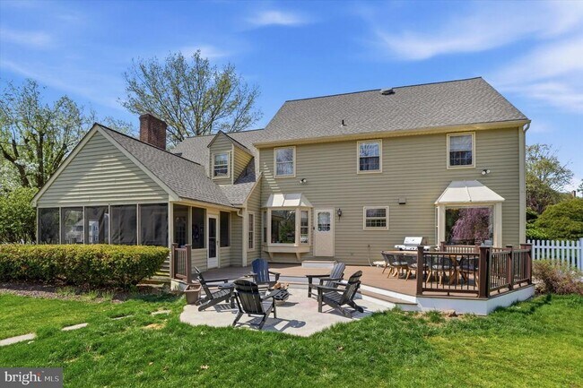 Building Photo - 1551 Duxbury Ct