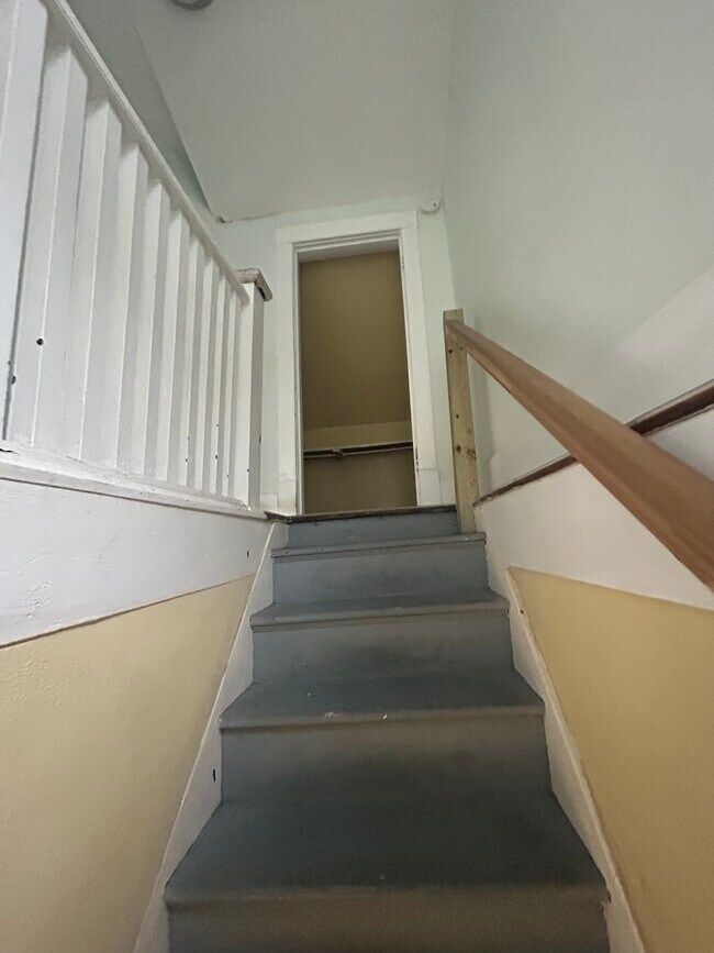 Building Photo - Why Rent when you could Own for less