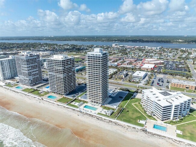 Building Photo - 3000 N Atlantic Ave