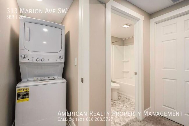 Building Photo - 313 Marion Ave SW