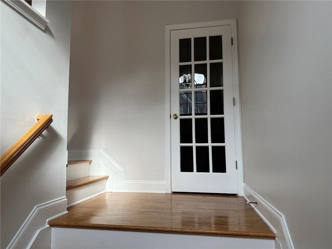 Building Photo - 1296 Dunwoody Cove